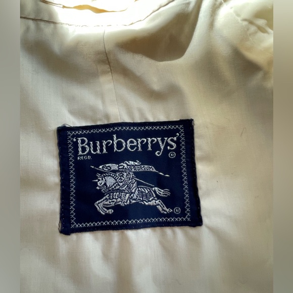 Burberry tan trench coat size 12 XX long No lining - Picture 2 of 14